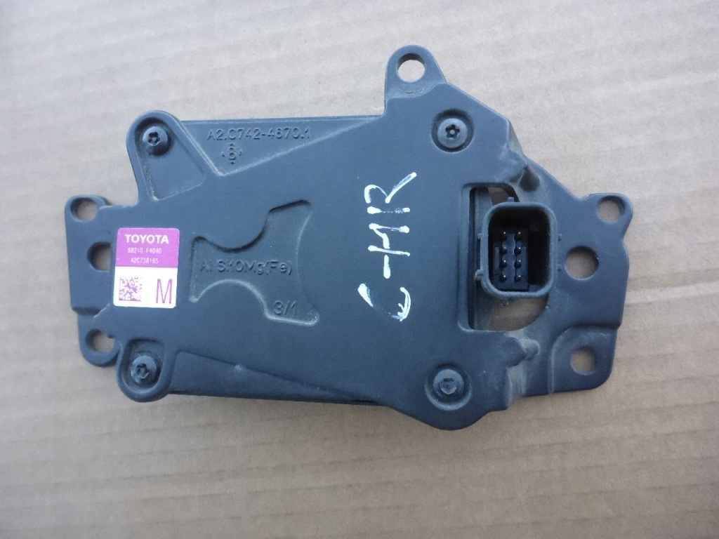 фото №3, Toyota c-hr радар distronic 82210-f4040 оригинал