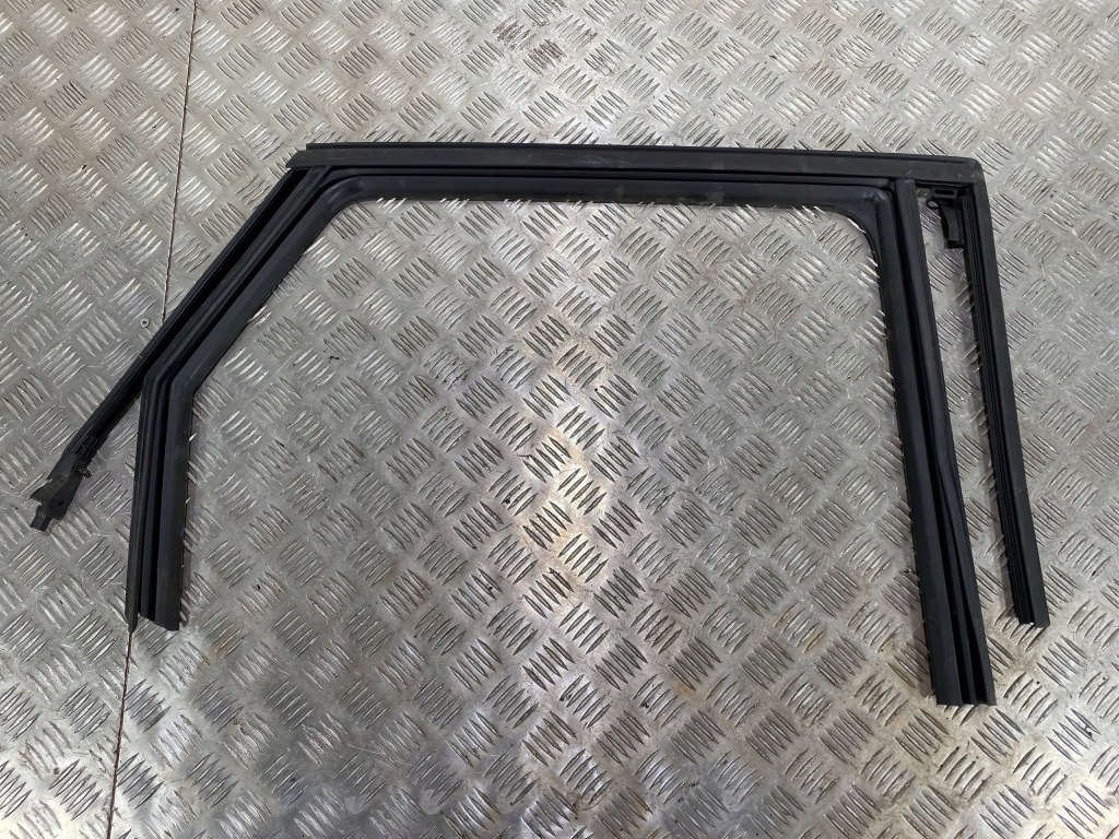 2019 opel grandland x прокладка скло двері задніх бічний 981485678 Недорого