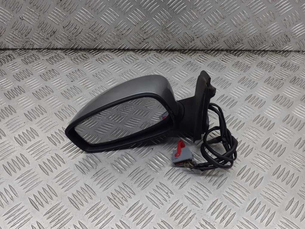 Купити Дзеркало ліва fiat stilo 6pin 698