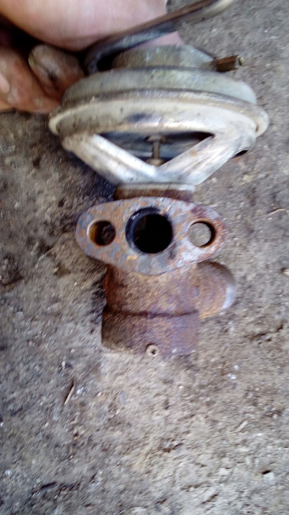 фото №5, Клапан egr ford maverick i 2.4b aey7758