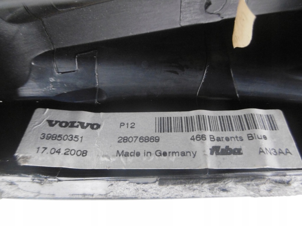 фото №8, Плавник спойлер rekin 466-46 volvo v70 xc70 c30 s40