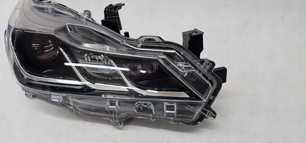 фото №5, Toyota corolla e21 sedan лампа перед права fv