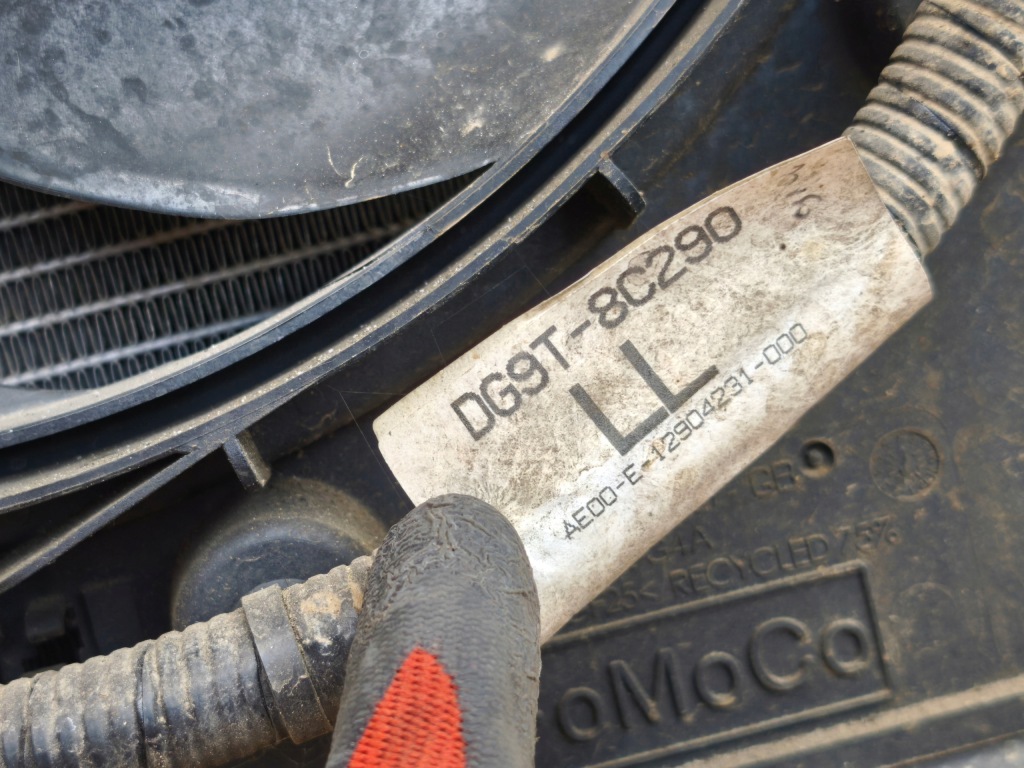 Mondeo mk5 2.0 tdci радіатор вентилятор комплект радіатор води кондиціонер Ціна