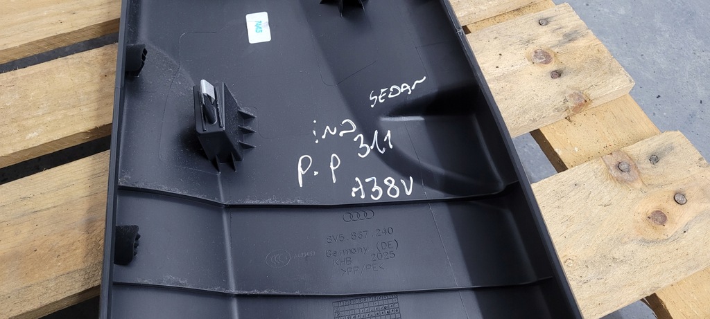 фото №6, A3 8v захист обшивка стійка права правий перед sedan 8v5867240