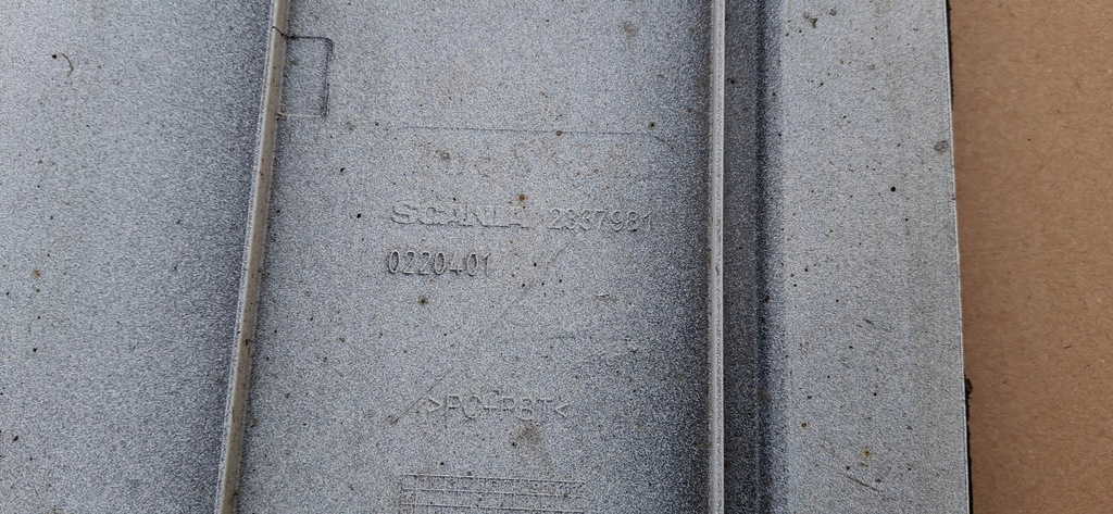 фото №12, Scania r s спойлер międzyosiowy лівий обшивка захист 2338003 2337981