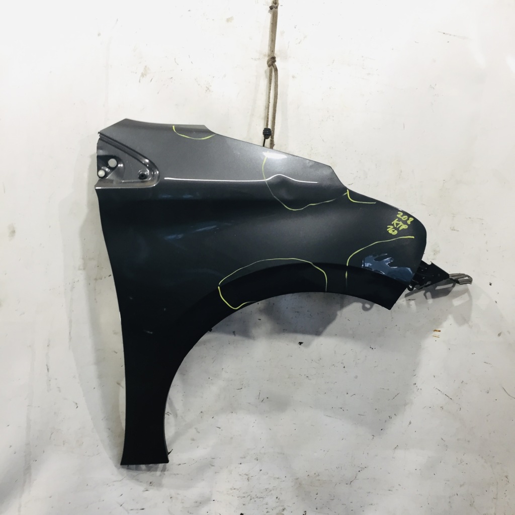 фото №1, Правий крила ktp peugeot 208 #160