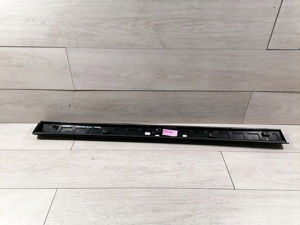 фото №8, Rolls royce cullinan молдинг двері лівий перед 7448585-06