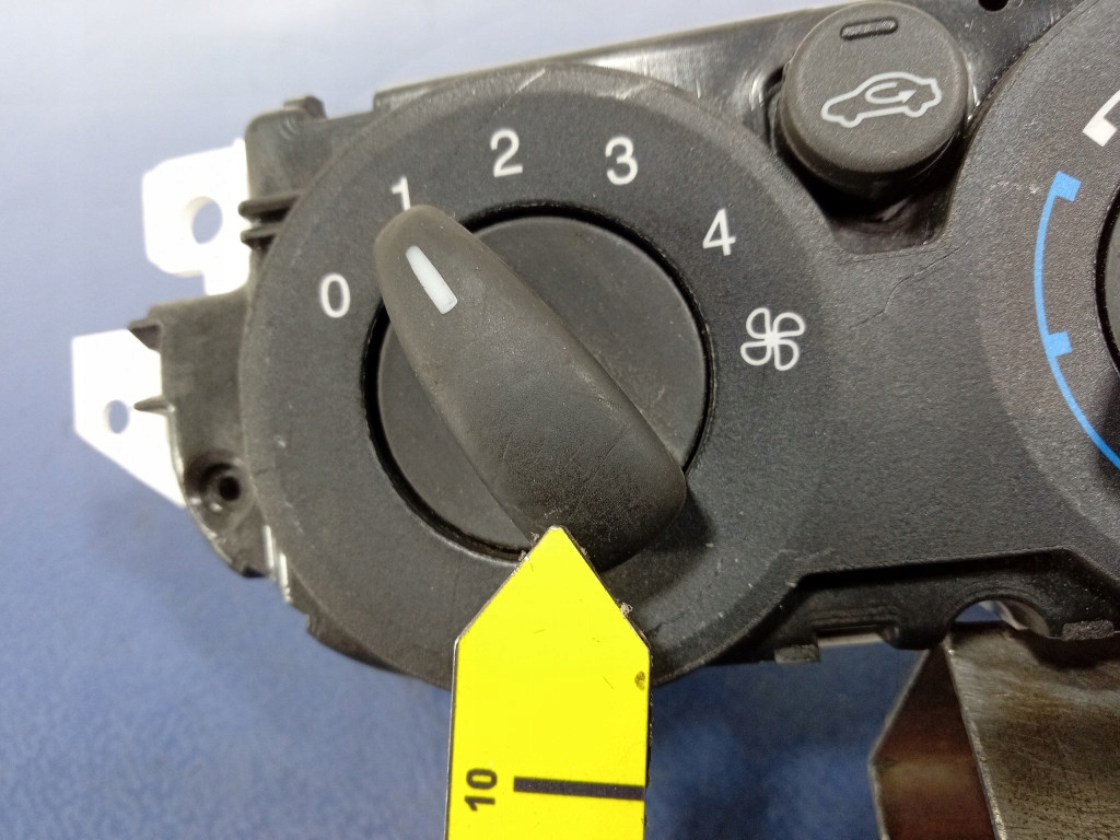 фото №11, Ford kuga mk1 перемикач кондиціонера i обдув