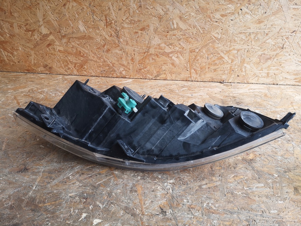 Renault master 3 рестайлінг  фара ліва перед 260600049r Оригінал