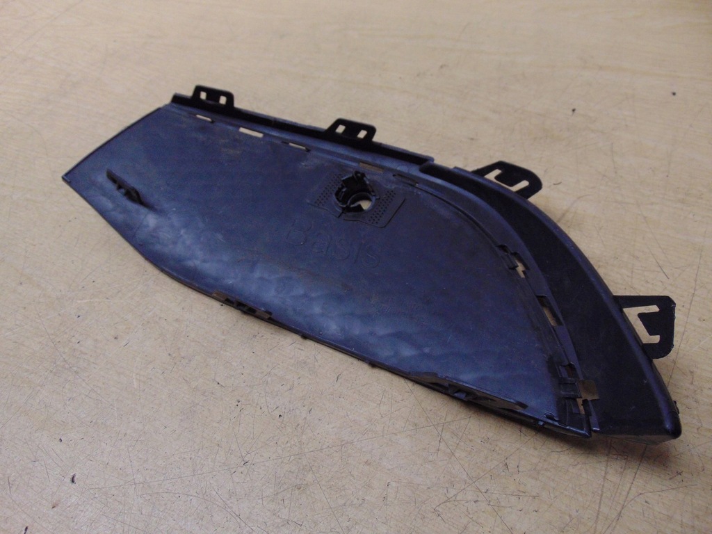 фото №11, Решётка бампера правая mercedes w213 lift