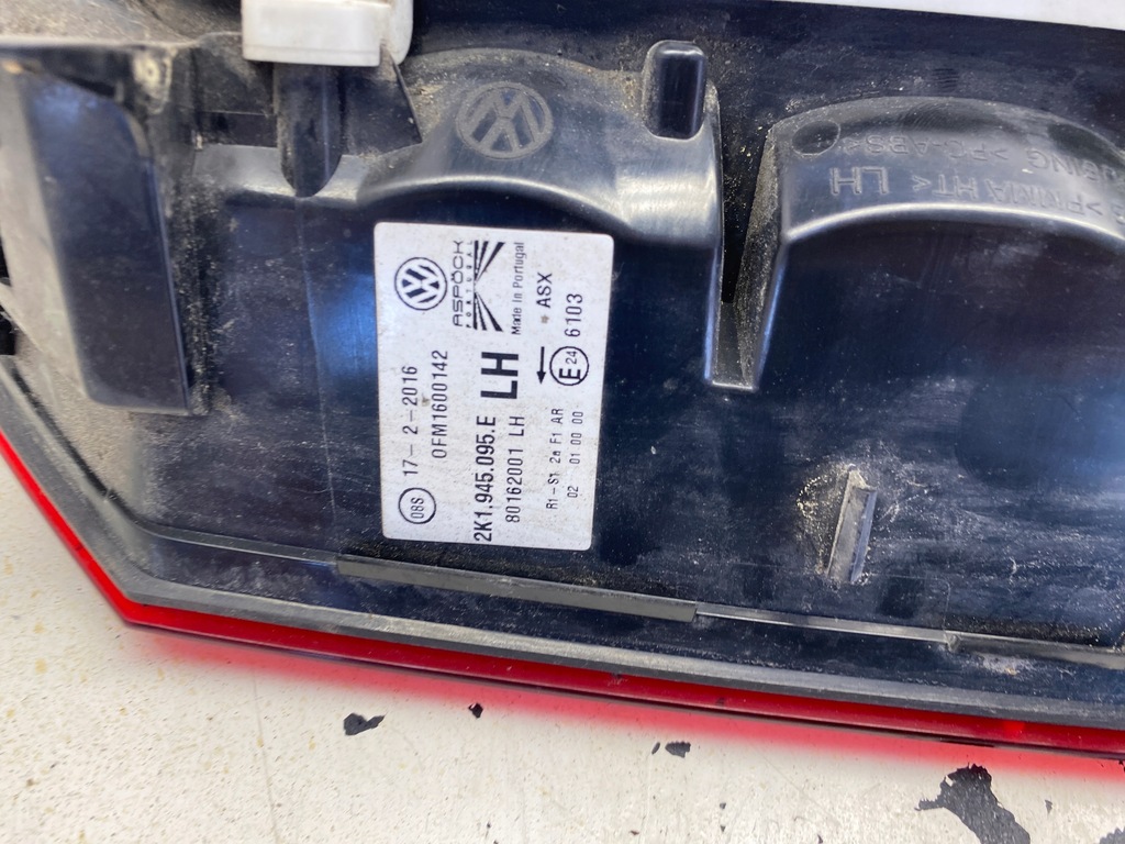 фото №13, Vw caddy iv лампа левый задняя 2k1945095e