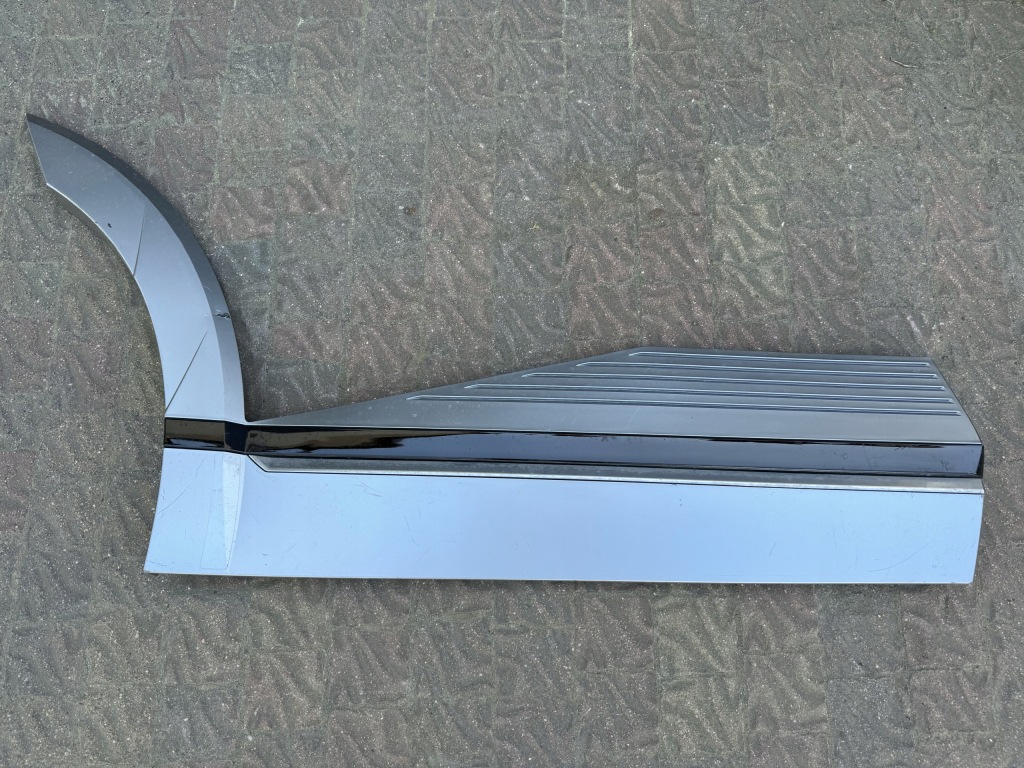 фото №1, Молдинг дверь pray задняя hyundai ioniq 5 v 87732-gi100