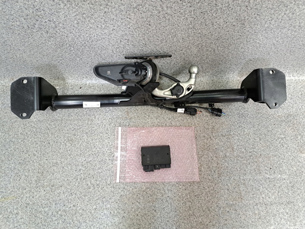 фото №11, Bmw x1 u11 hak буксирувальний електричний з модуль балка задня 5a63e20 5a64d38