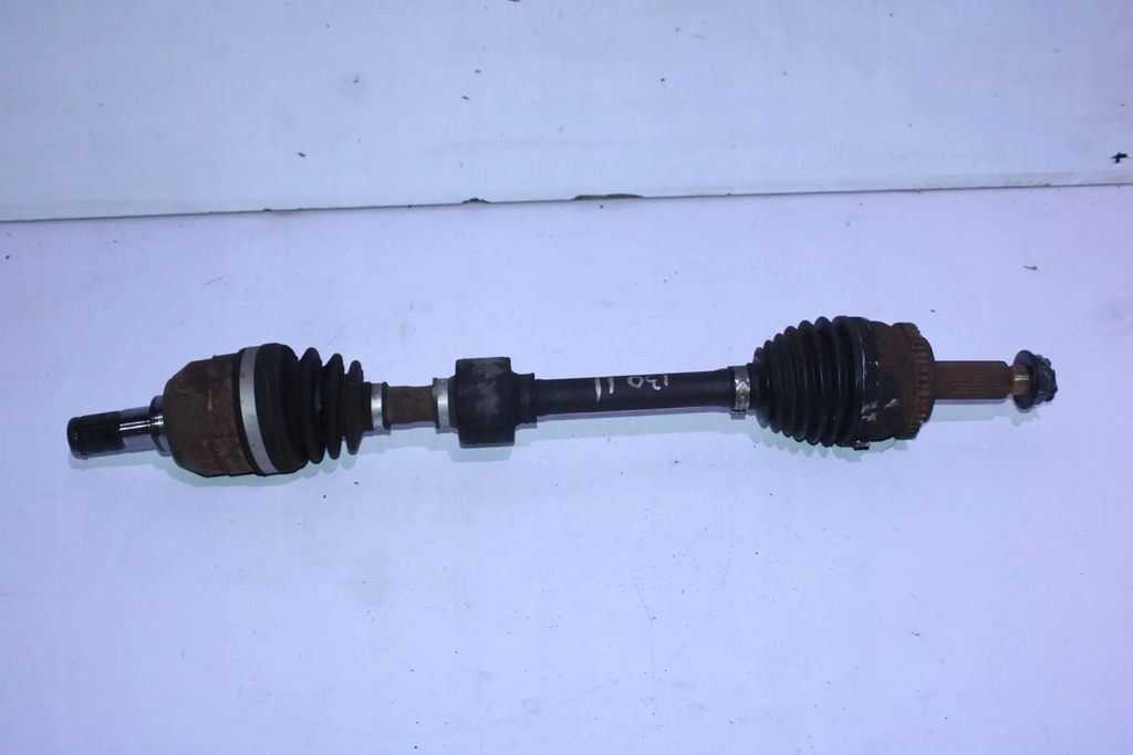 фото №1, Приводной вал левая перед передняя hyundai i30 ii 1.6 crdi