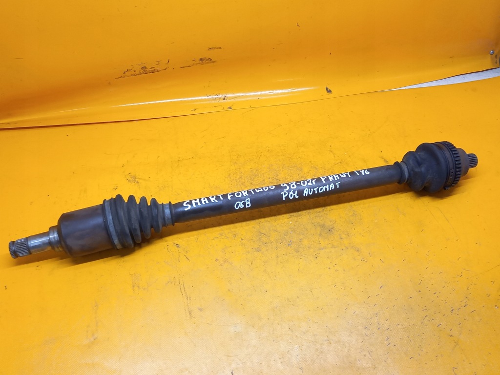 Приводной вал правый задний  smart fortwoo 0,6b 98-02r półautom Недорого