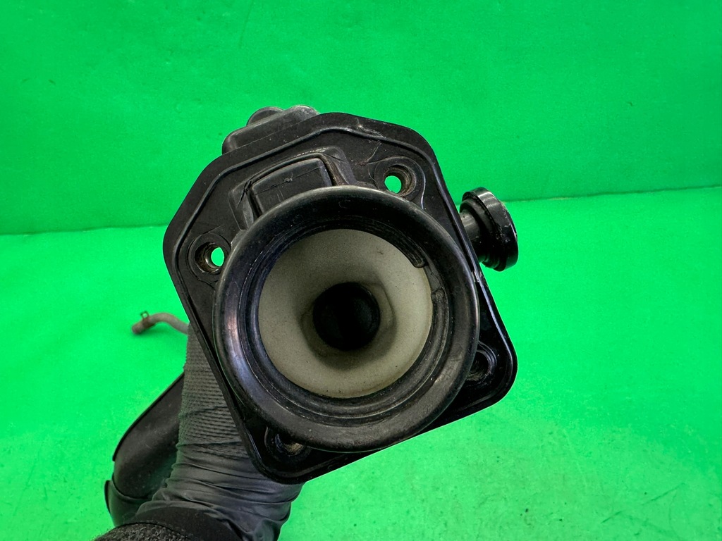 фото №13, Заливная горловина топлива труба заливной топлива 31030-3xxxx hyundai elantra v 10-16 1.6b 16v