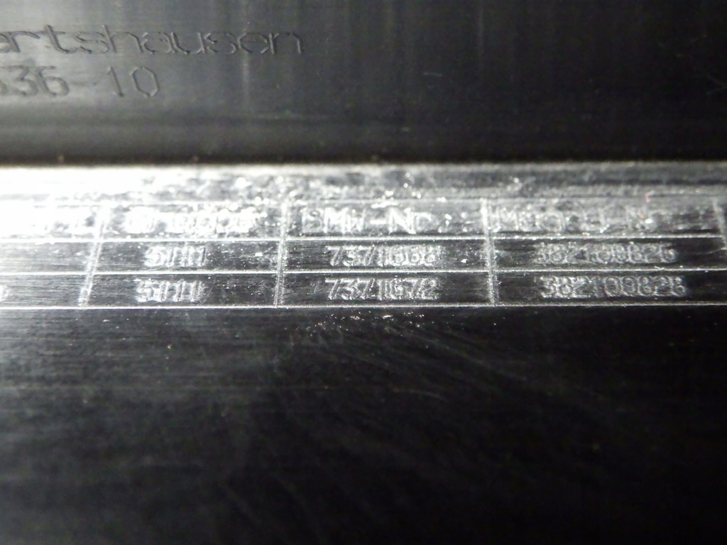 фото №10, Решётка бампера правая 7371668 bmw f20 f21 lift