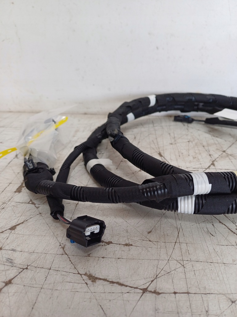 фото №7, Жгут электропроводка бампера перед renault megane e-tech e tech etech 22-24
