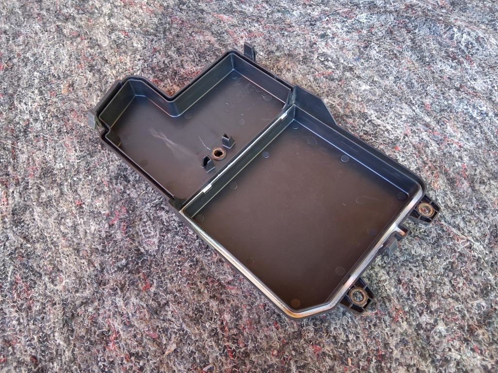 фото №10, Renault talisman megane iv scenic espace v корпус коробка запобіжників