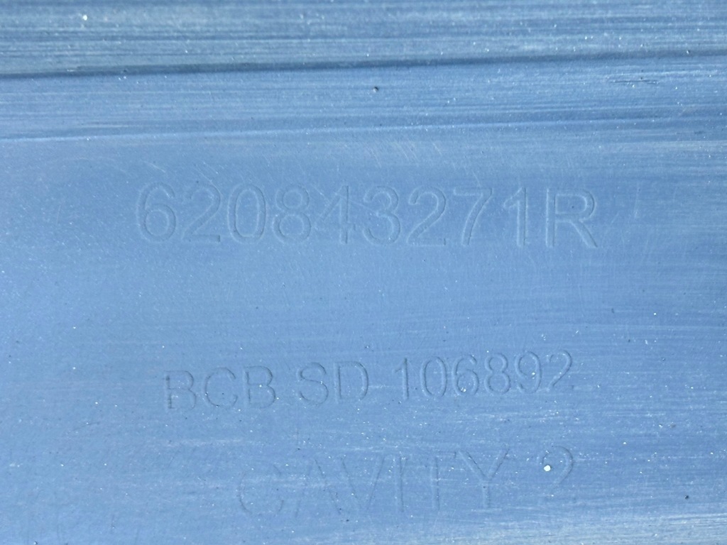 Накладка бампер перед renault megane e-tech 2022- Киев