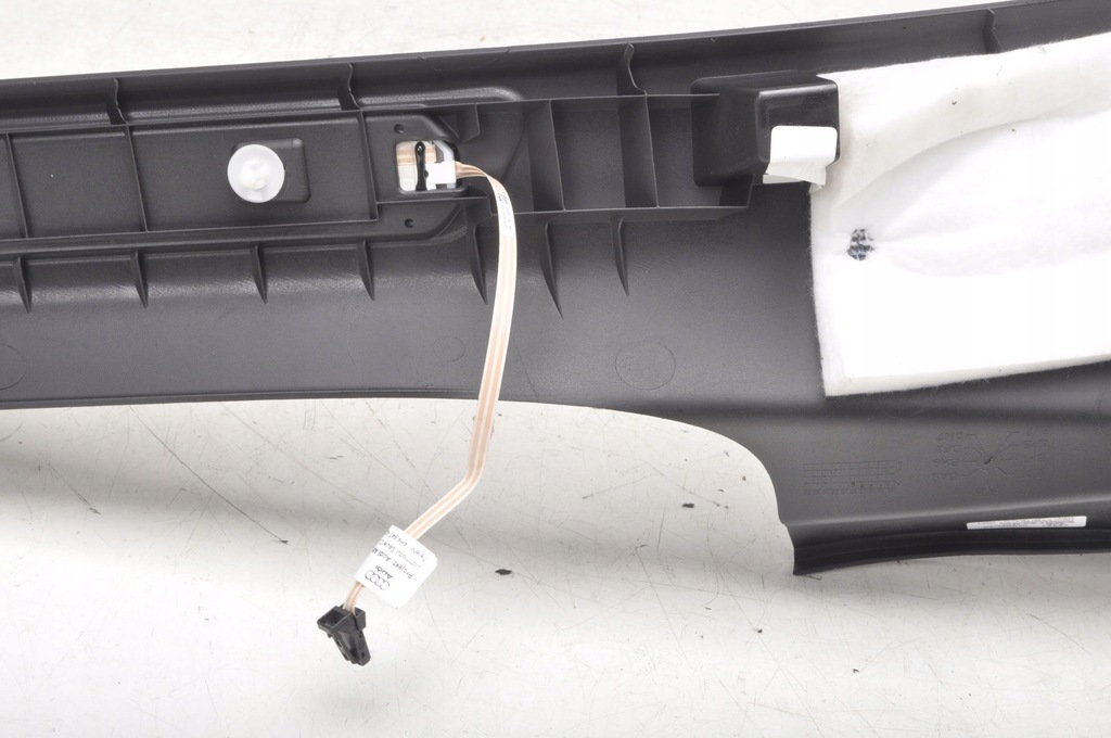 фото №8, Audi a8 d4 захист поріг задня пластик 4h4864607k led