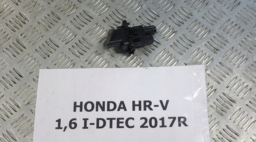 Купити Honda hr-v 2017 датчик консолі датчик