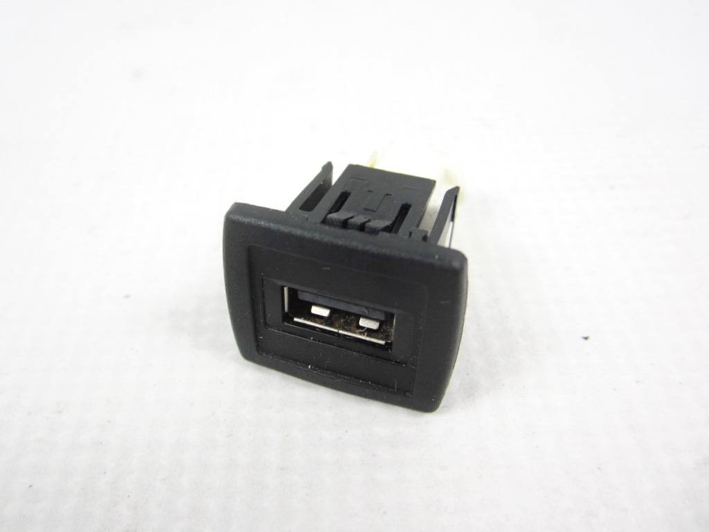 фото №1, Соединитель адаптер usb mercedes ml w166