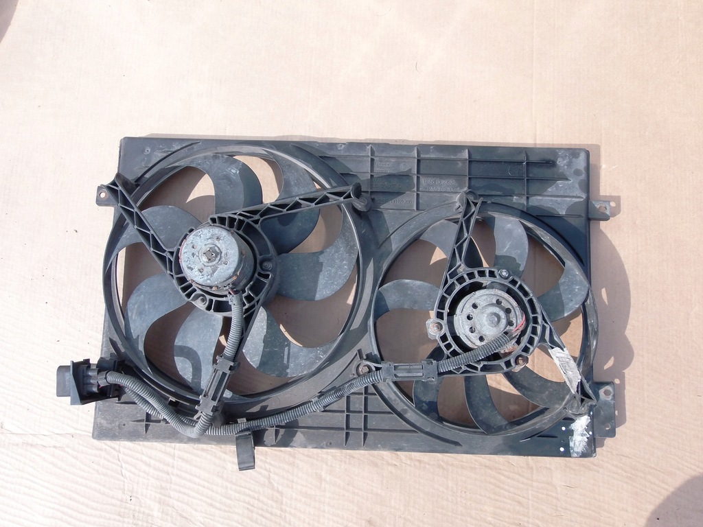 фото №4, Вентилятор радиатора 1j0121207c audi a3 8l europa 1.6 benz