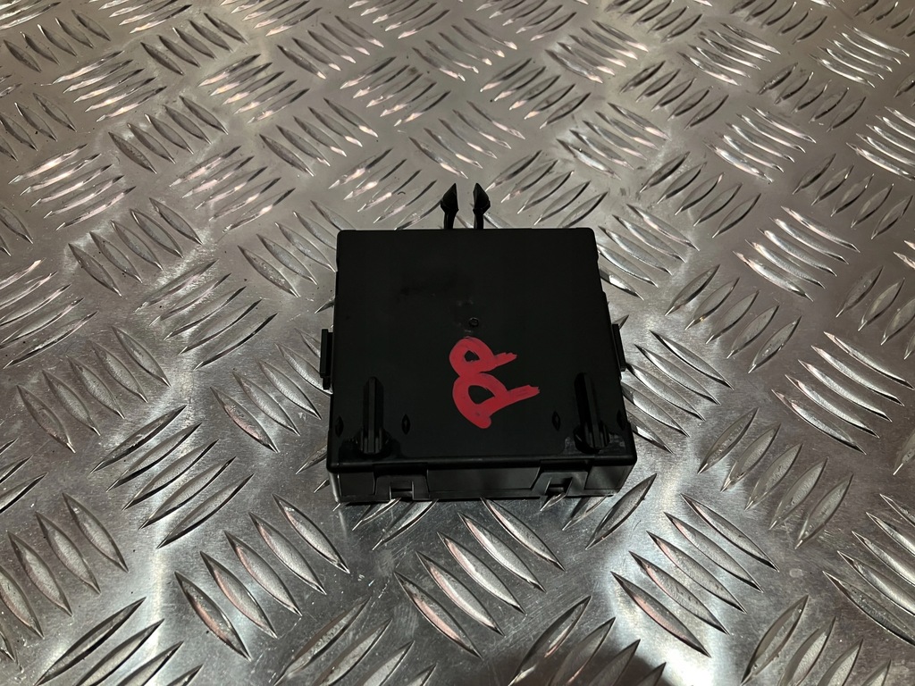 фото №1, Модуль двері правий перед mercedes cla w117