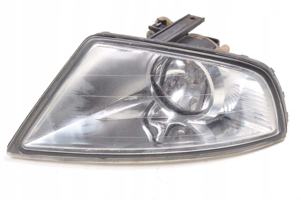 фото №1, Ford mondeo mk3 противотуманная фара правый 3s71-15k201-ae