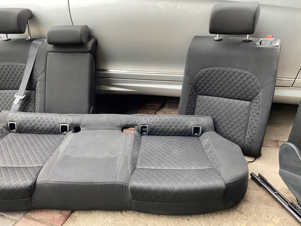 фото №7, Skoda superb iii сидіння пасажира правий заднє сидіння задня