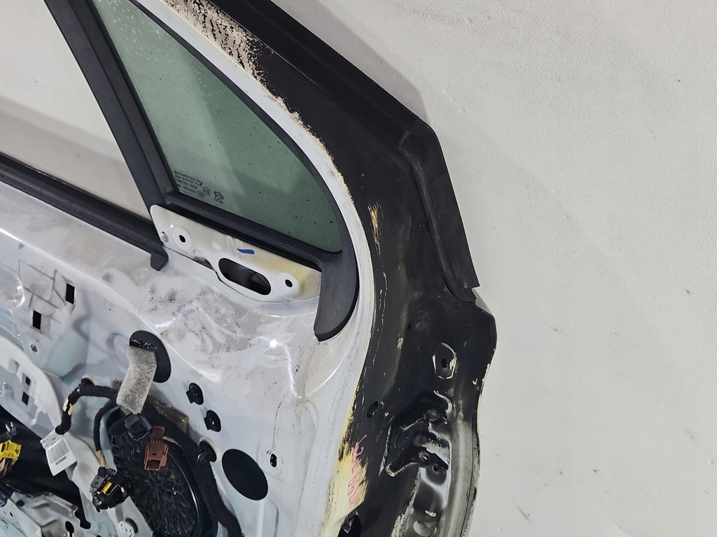 фото №16, Дверь перед левая peugeot 2008 i 13-19 белый kwe