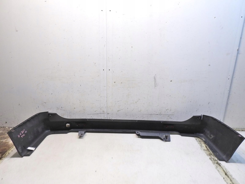 фото №10, Бампер задний задняя nissan nv200