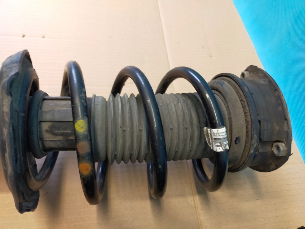 фото №9, Skoda superb 3 iii fl 2.0fsi 200kw 2020r амортизатор перед 3q0412022fk