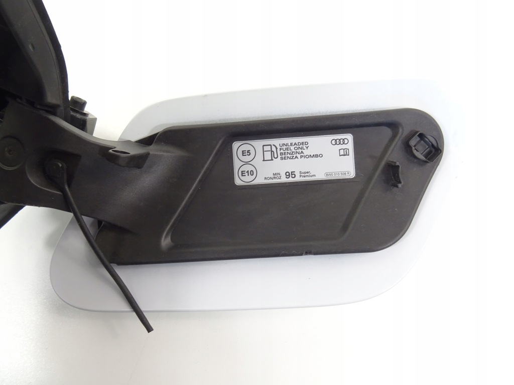 фото №12, Audi a1 ii 82a крышка заливной топлива 82a809906 ls9r