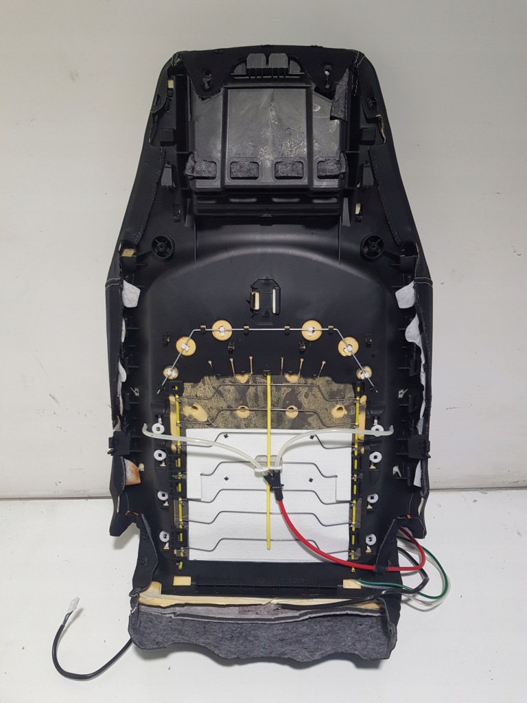 Mercedes w207 спинка сиденье водителя левая Оригинал