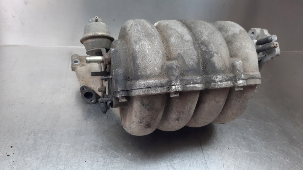 Колектор впускний  daewoo lanos 1.5b 99r 9618287 Ціна