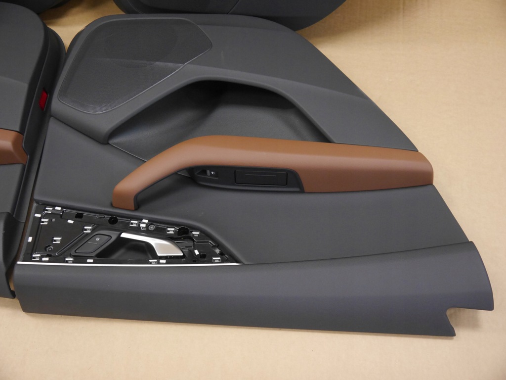 фото №13, Audi q7 4m сиденья кожа обивка