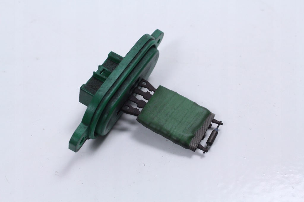 фото №2, Резистор резистор вентилятор iveco daily 04r.