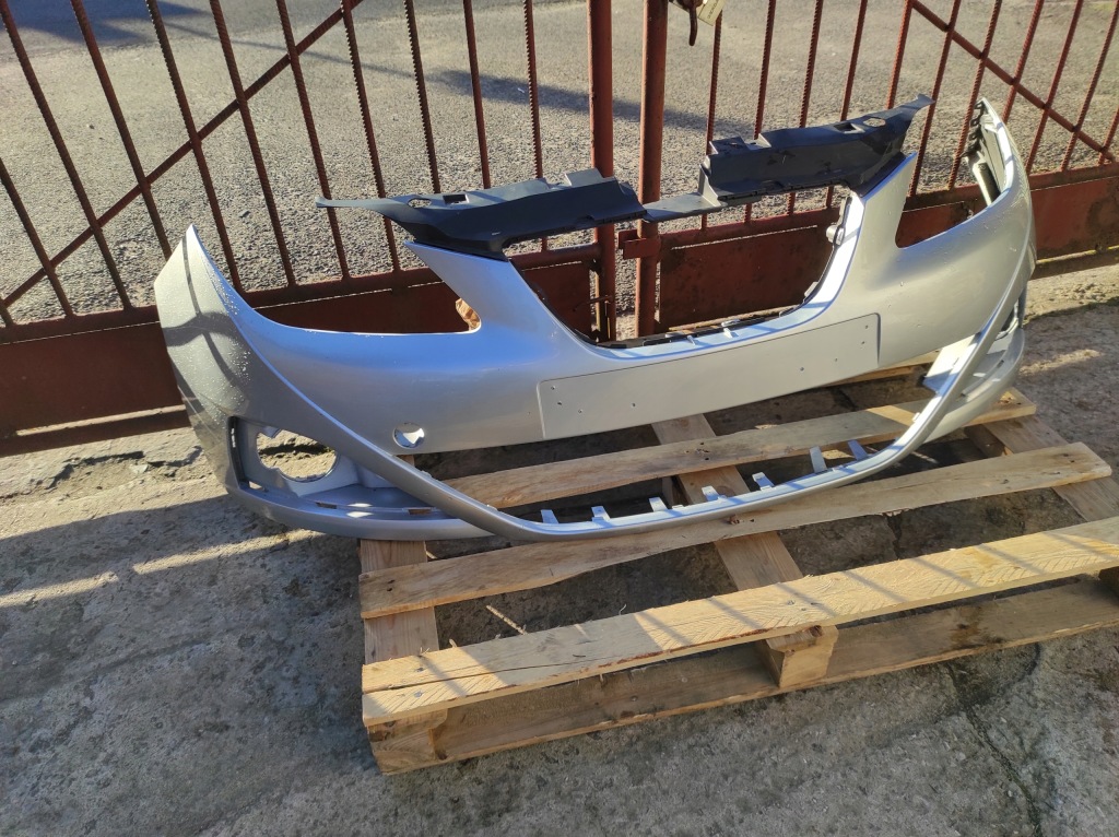 Бампер перед передний seat ibiza 6j ls7y Оригинал