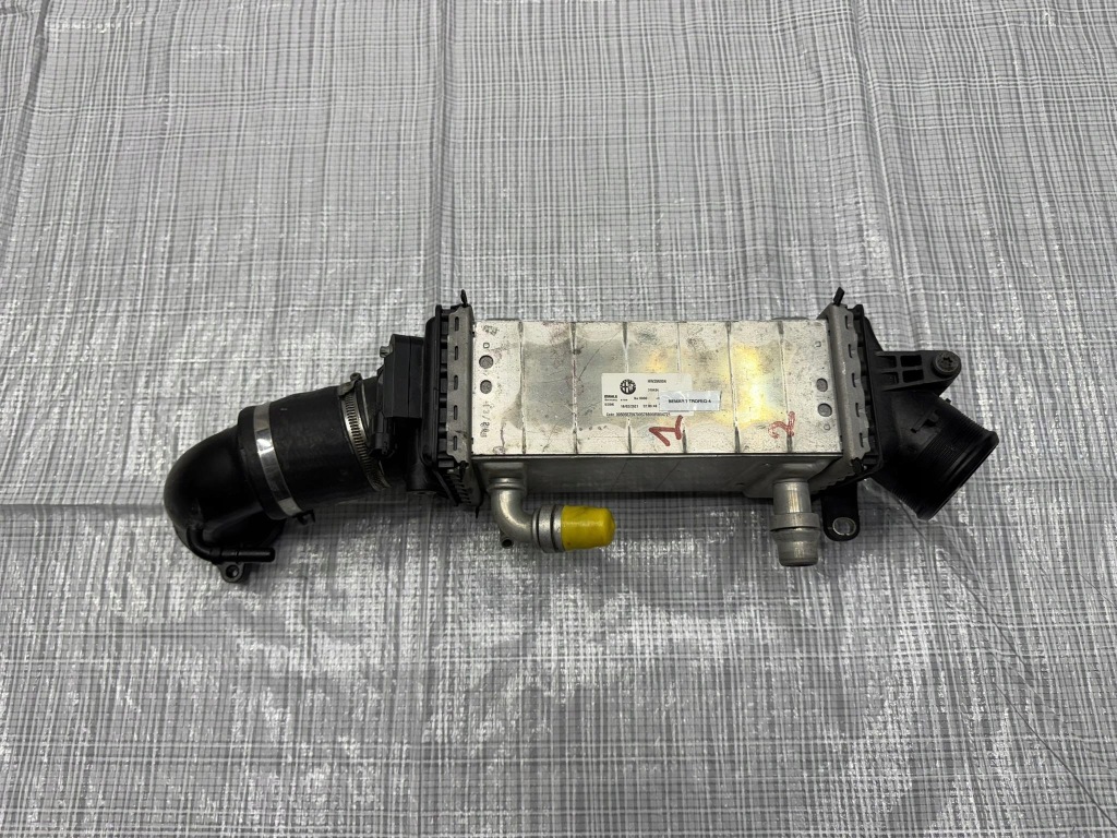 Купить Интеркулер правый maserati grecale m182 trofeo 50557597