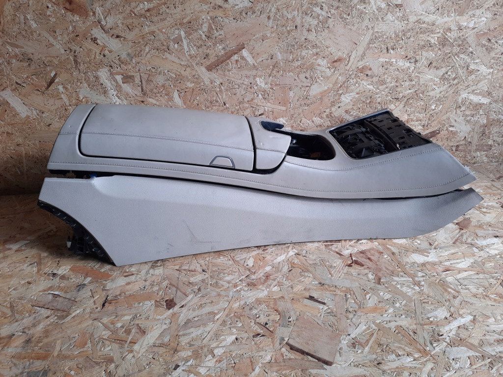 фото №1, 108 mercedes w222 s-klasa підлокітник