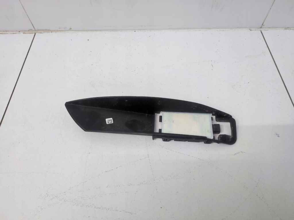 Купить Модуль ассистент переключения поперечина правый задний  bmw xm g09