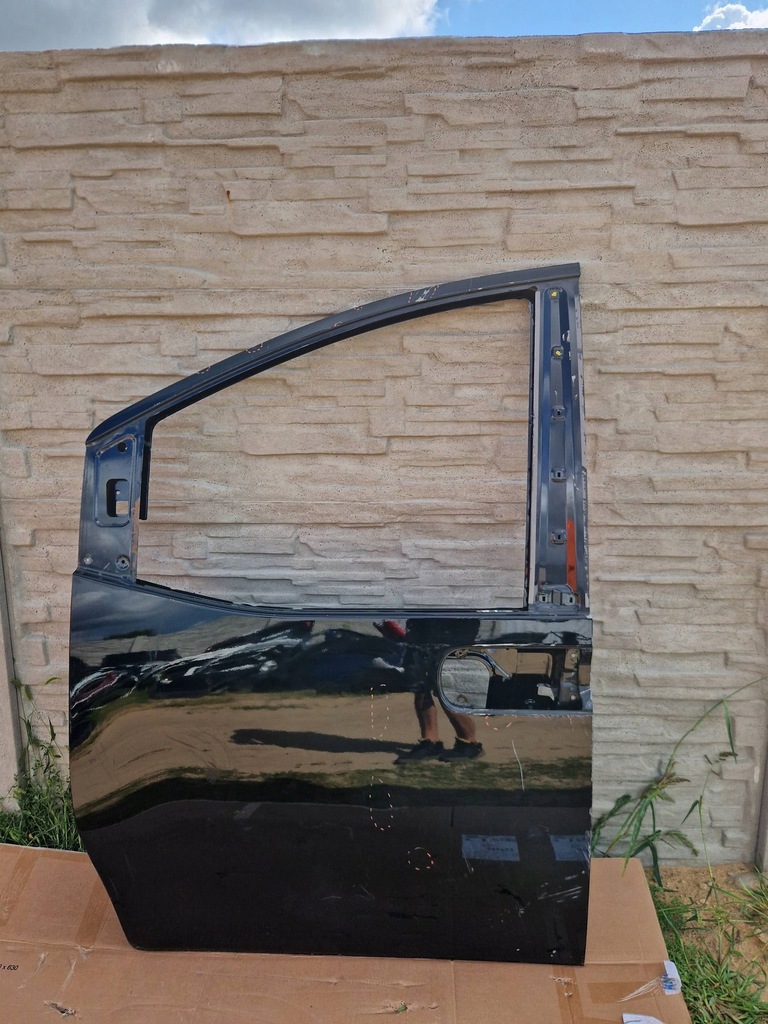 фото №1, Hyundai staria дверь перед левая