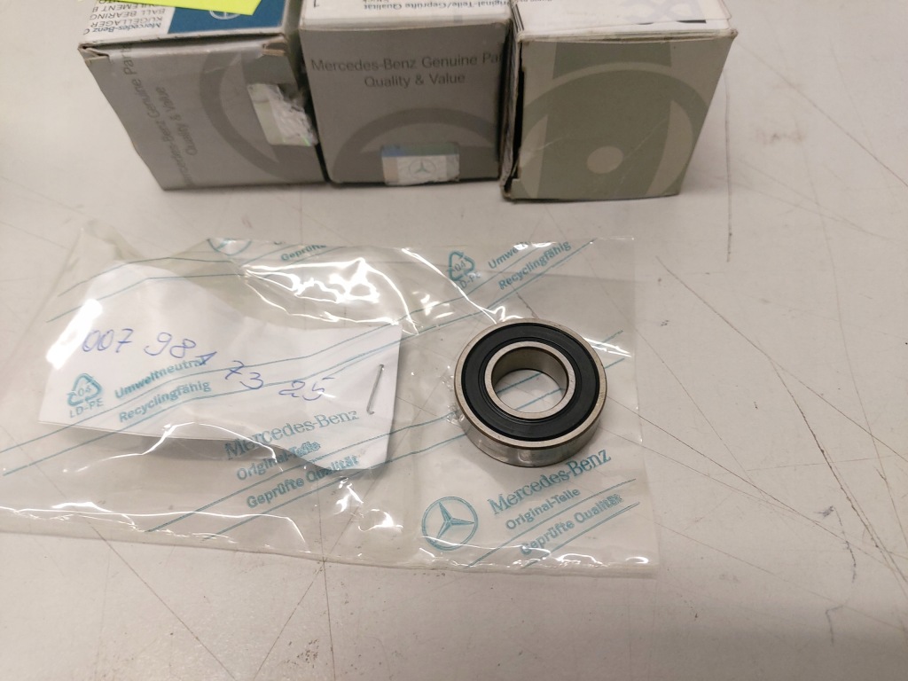 Купити Mercedes підшипник генератора 0079817325 оригінал  aso