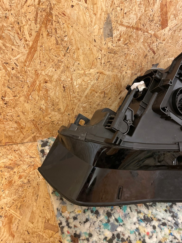 фото №14, Лампа права bi ксенон поворотна audi a5 8t lift usa!