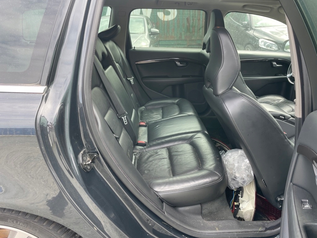 фото №10, Сидіння заднє сидіння обшивки шкіра volvo v70 iii