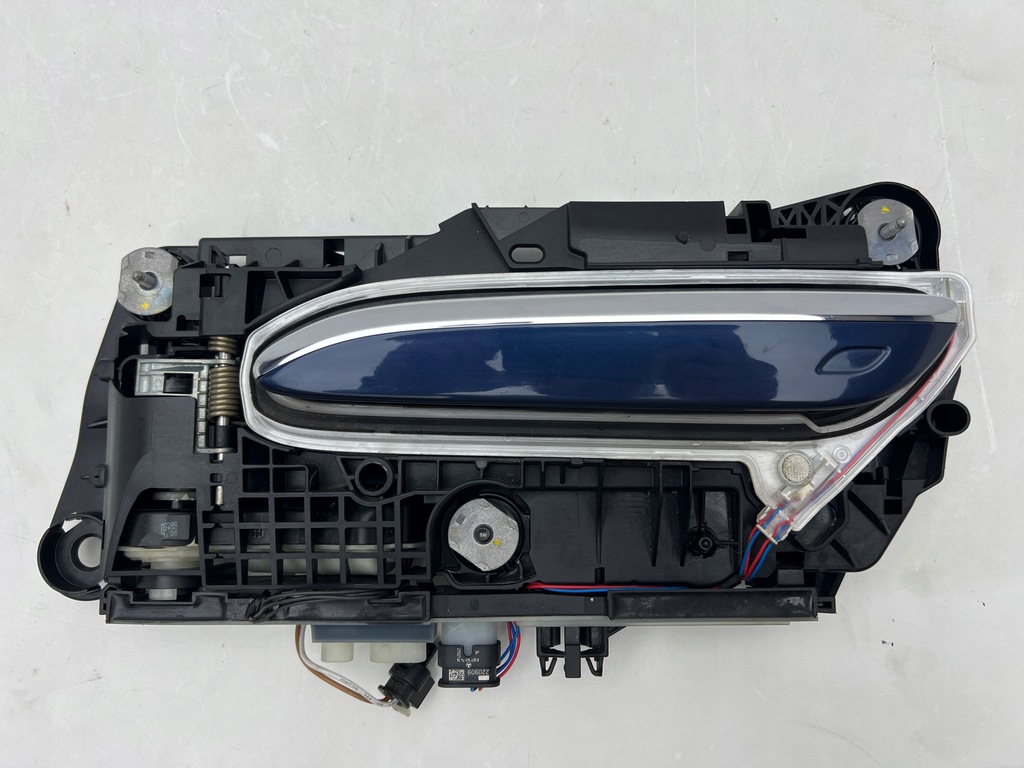 фото №1, Mercedes s-klasa w223 ручка дверь передняя левая перед оригинал 20-