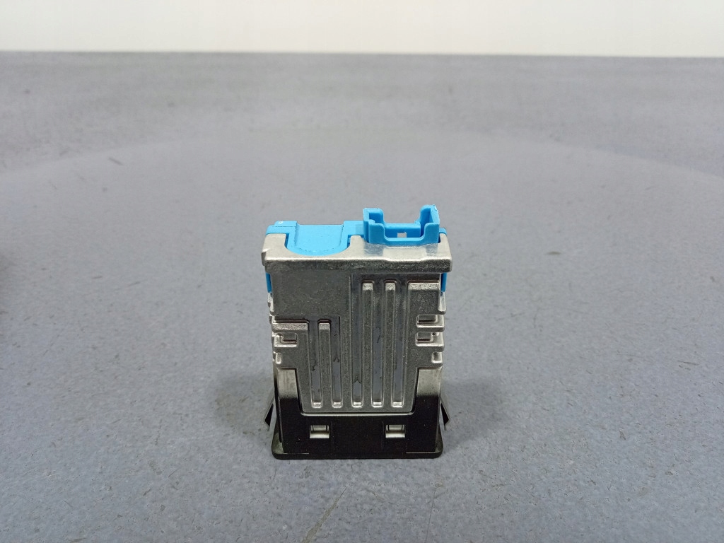 фото №5, Bmw 1 f40 port разъём usb c одинарные 8711940