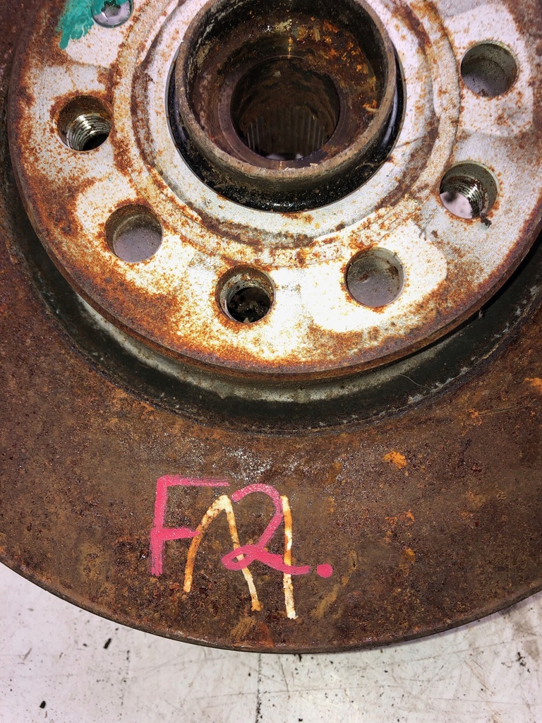 фото №16, Vw golf v поворотний кулак правий перед 1k0